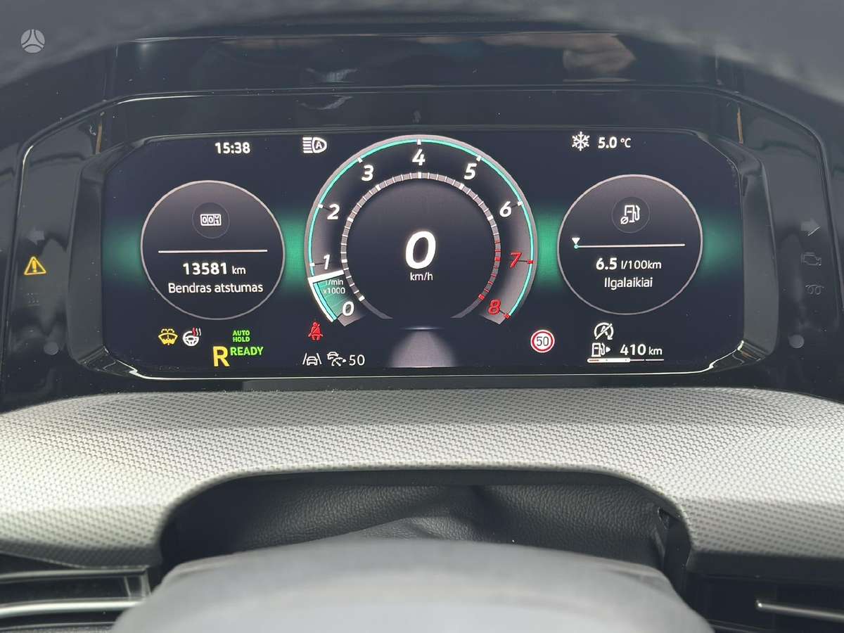 Volkswagen Golf - 7