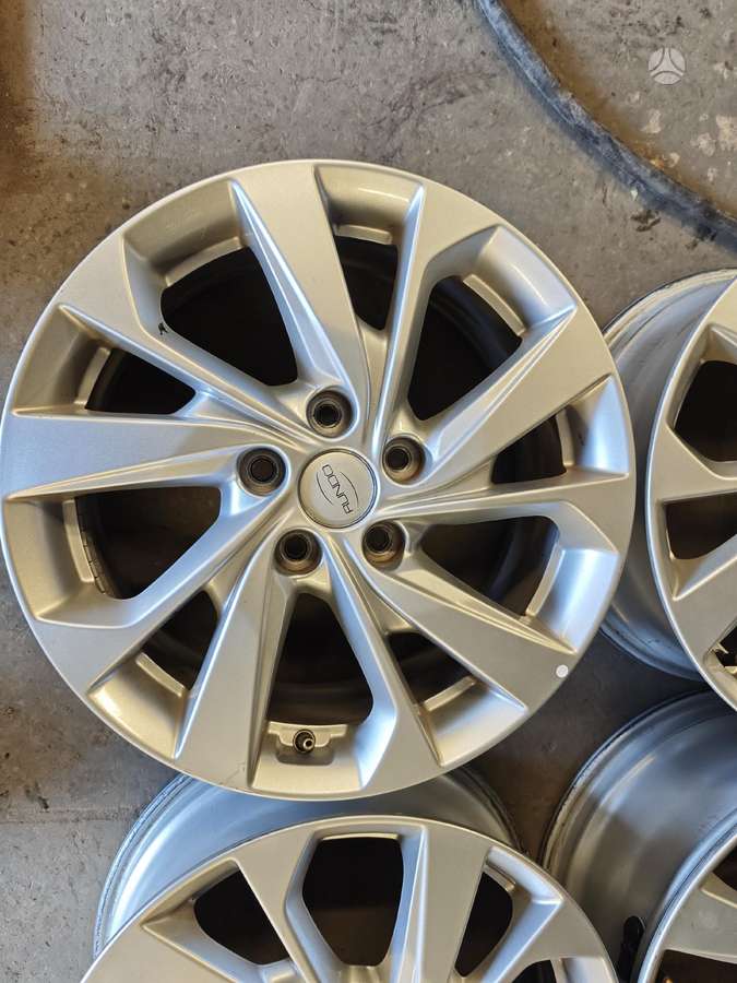 Toyota Corolla verso, легкосплавные , R17