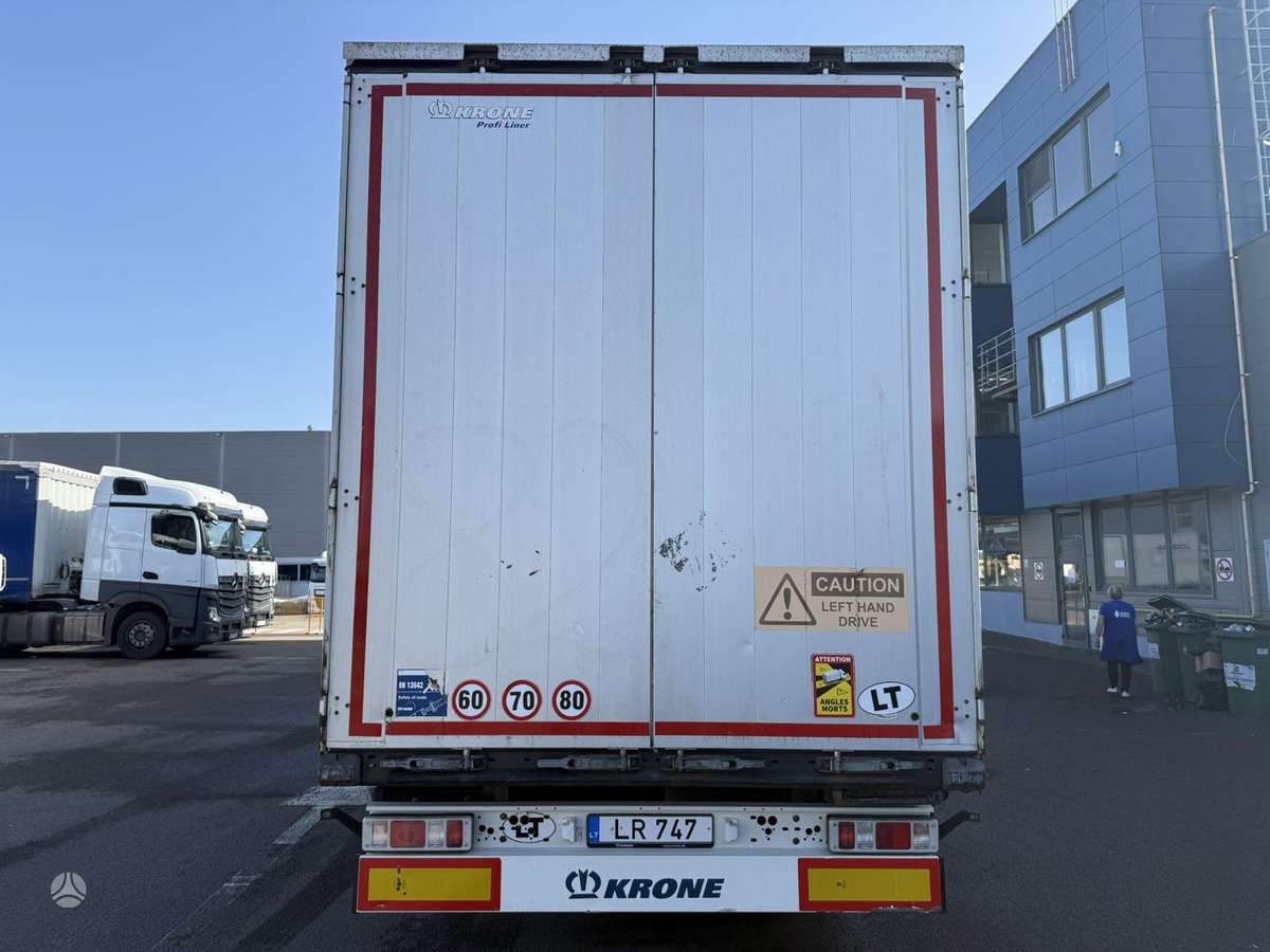 Krone SD, užuolaidinės / tentinės
