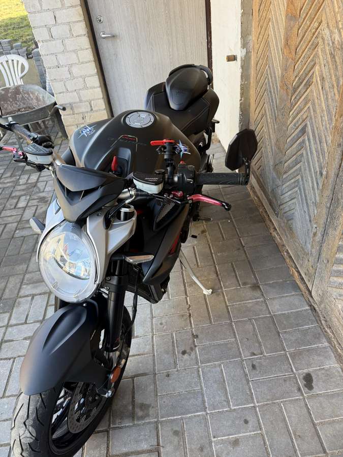 MV Agusta Brutale 800cc, street / classic