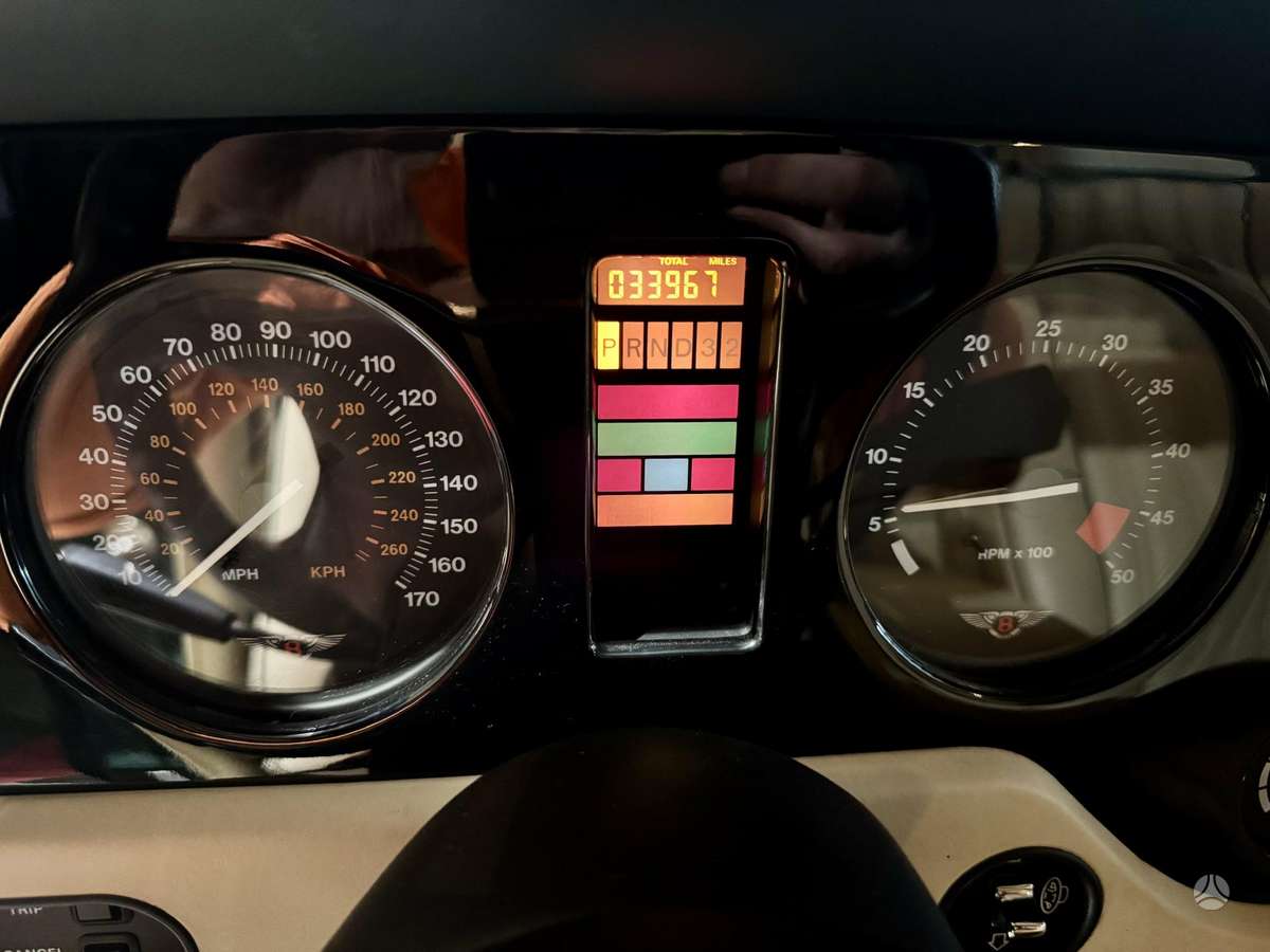 Bentley Brooklands, 6.8 l., Седан