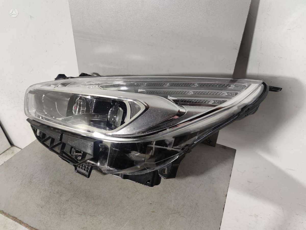 Ford S-MAX, EM2B13W030, lights
