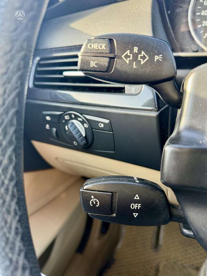 BMW 520, 2.0 l., Седан