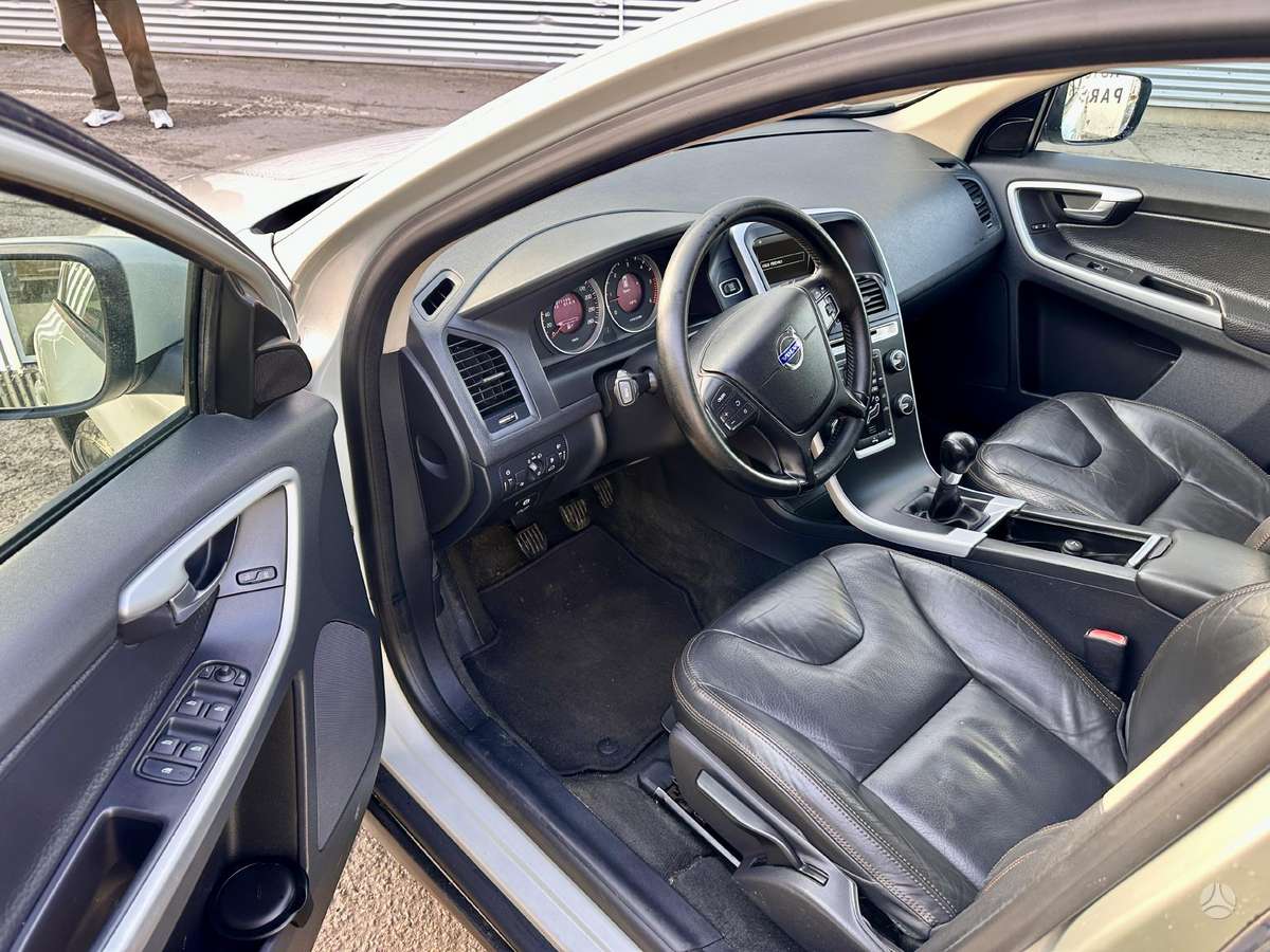 Volvo XC60 - 9