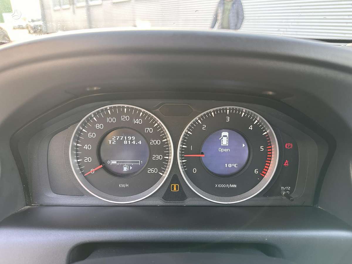 Volvo XC60 - 11