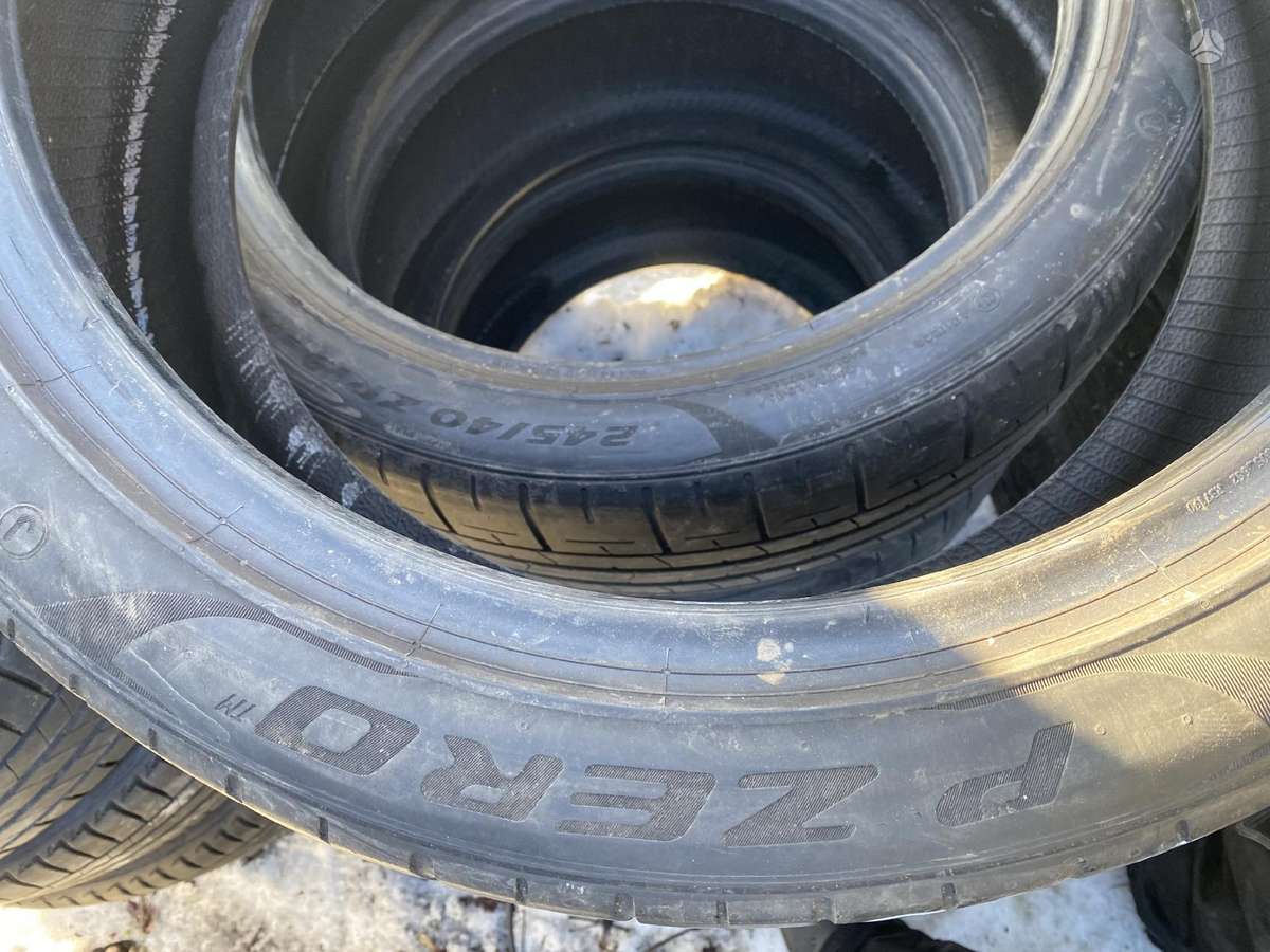 Pirelli PZero tm, летние 245/40 R19