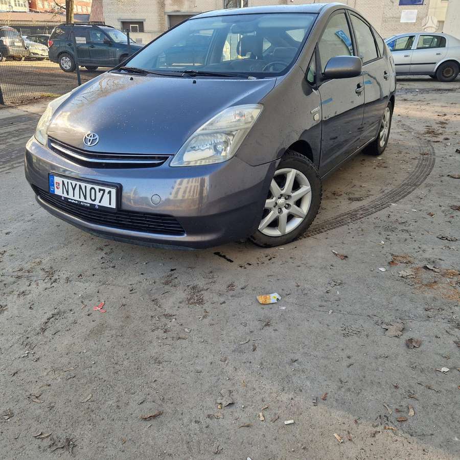 Toyota Prius, 1.5 l., hečbekas
