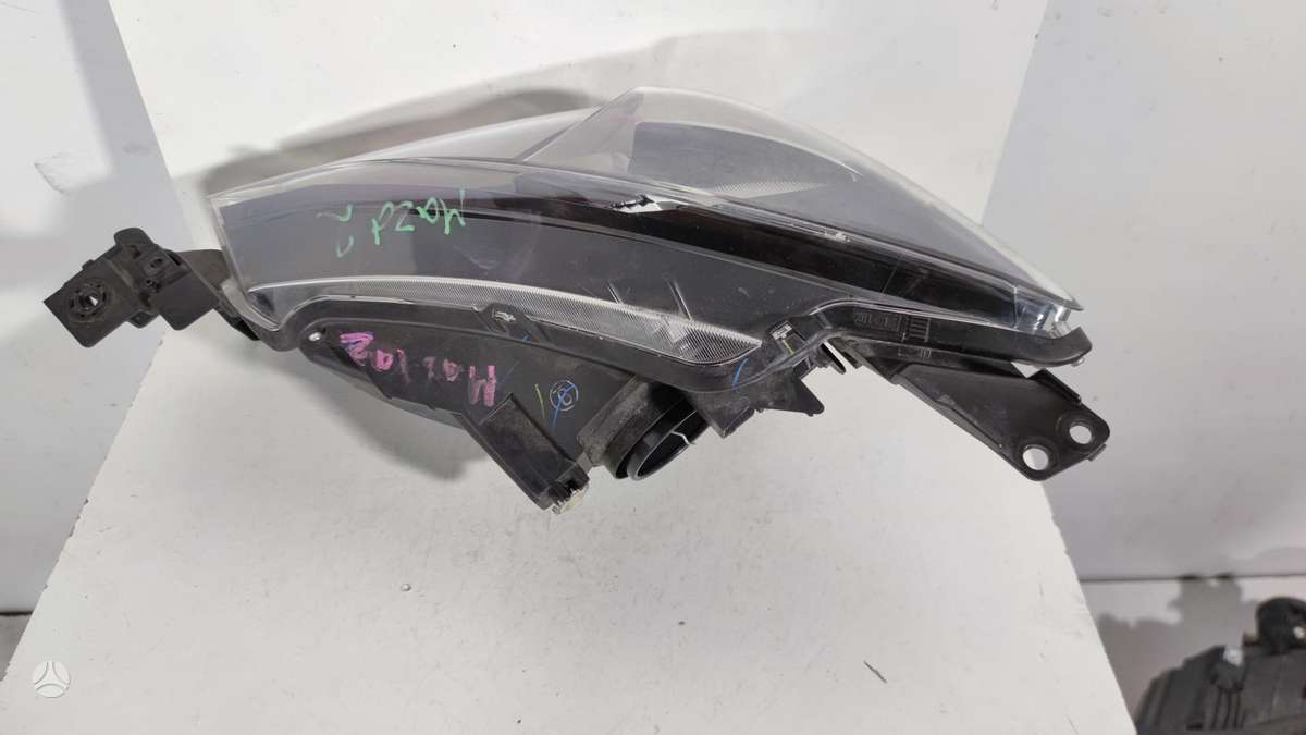Mazda 2, DB5J51030 DB5J51040, lights