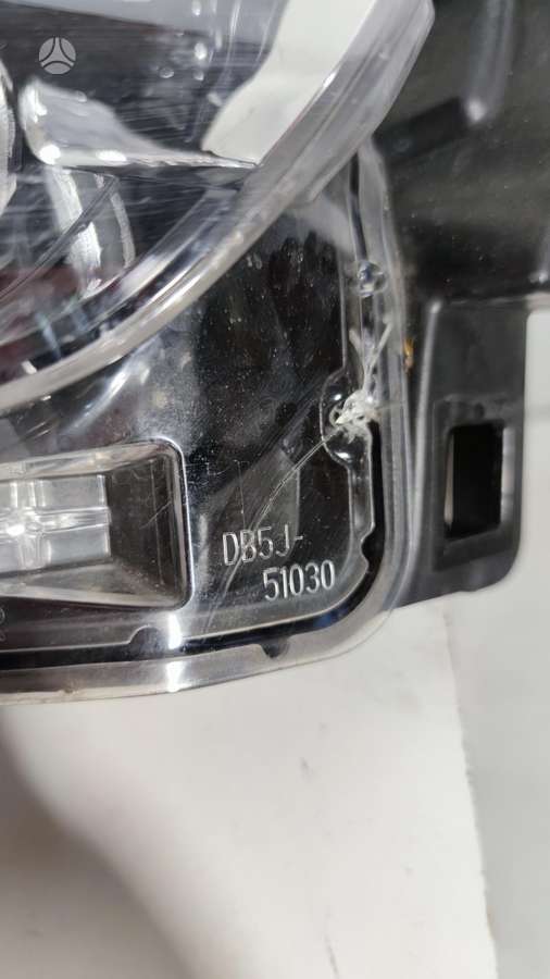 Mazda 2, DB5J51030 DB5J51040, lights