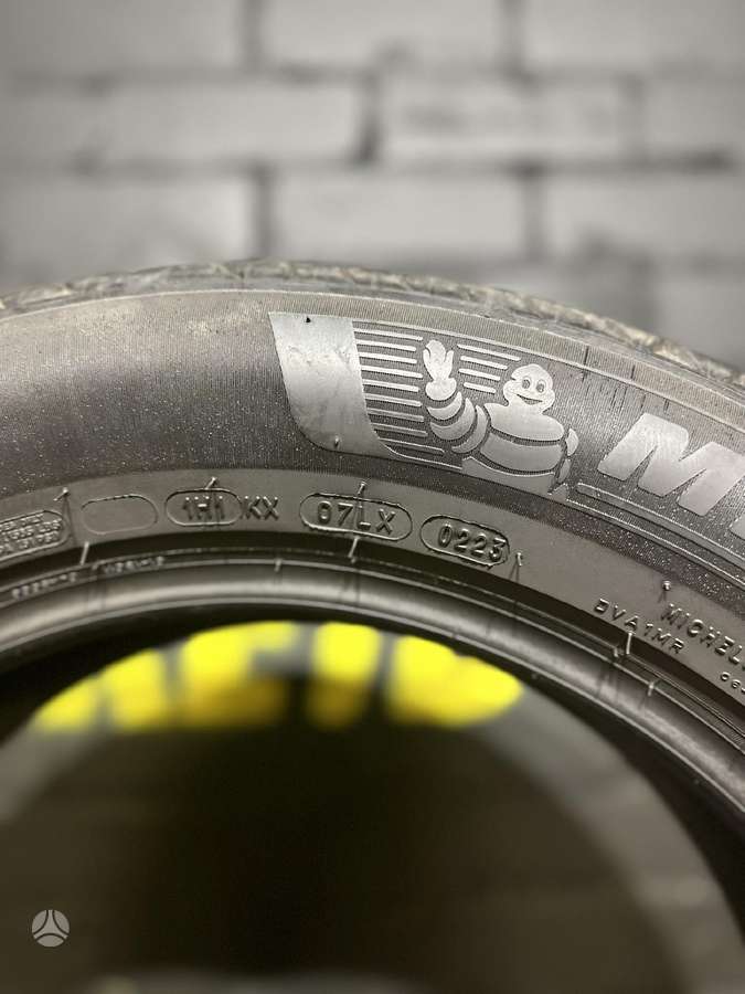 Michelin E • Primacy, летние 215/60 R17