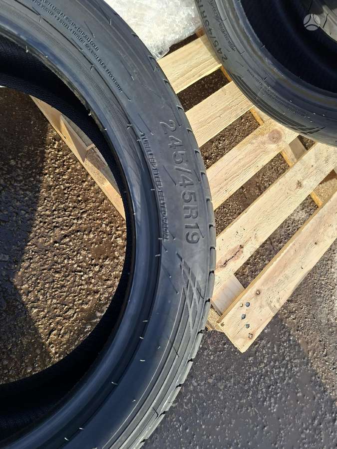 Triangle, vasarinės 245/45 R19