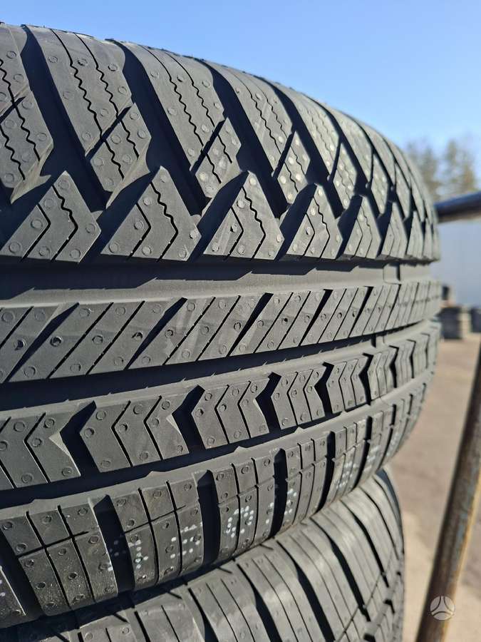 Sailun, universalios 235/60 R18
