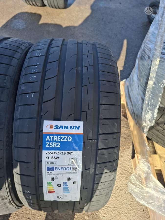 Sailun, vasaras 255/35 R19