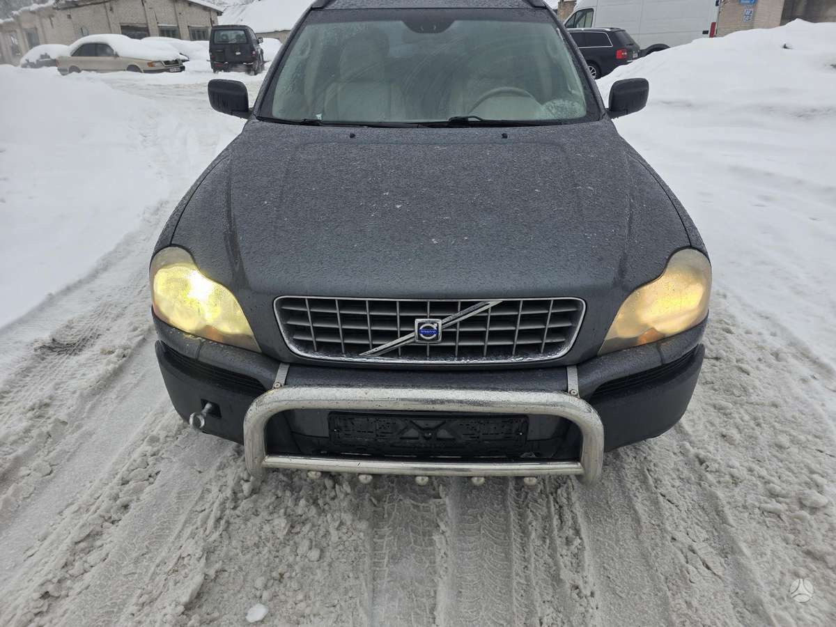 Volvo XC90 Ardyta ne viena