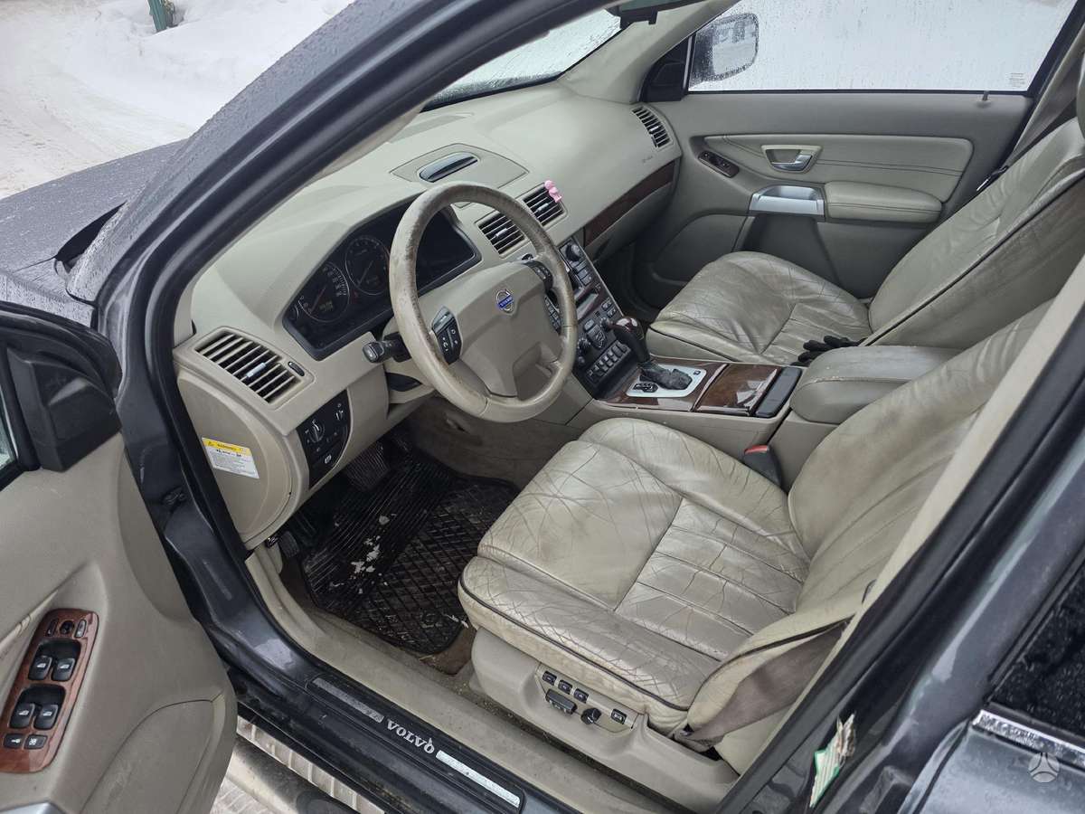 Volvo XC90 Ardyta ne viena