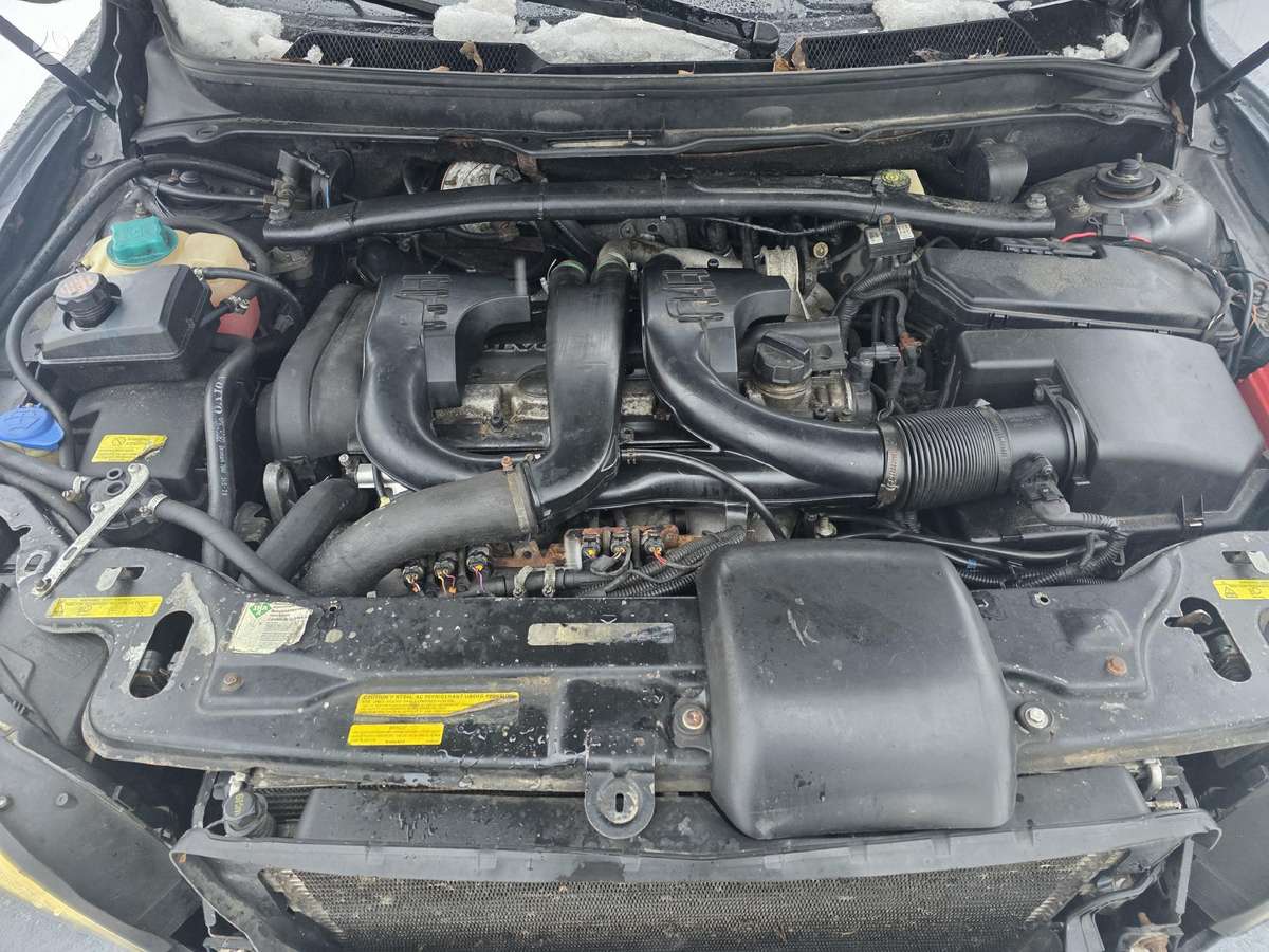 Volvo XC90 Ardyta ne viena