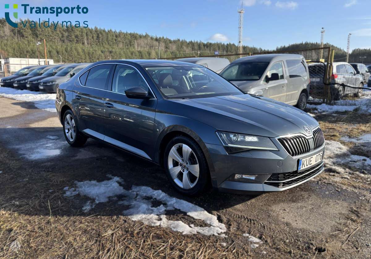 Skoda Superb, 2.0 l., Хэтчбек