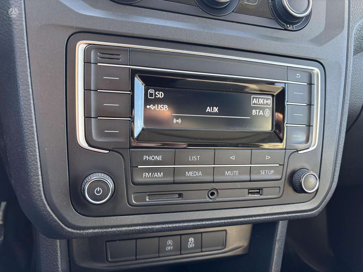 Volkswagen Caddy - 10