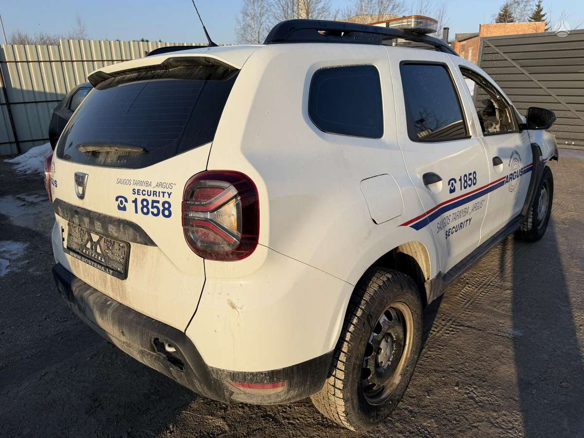 Dacia Duster kėbulo dalys
