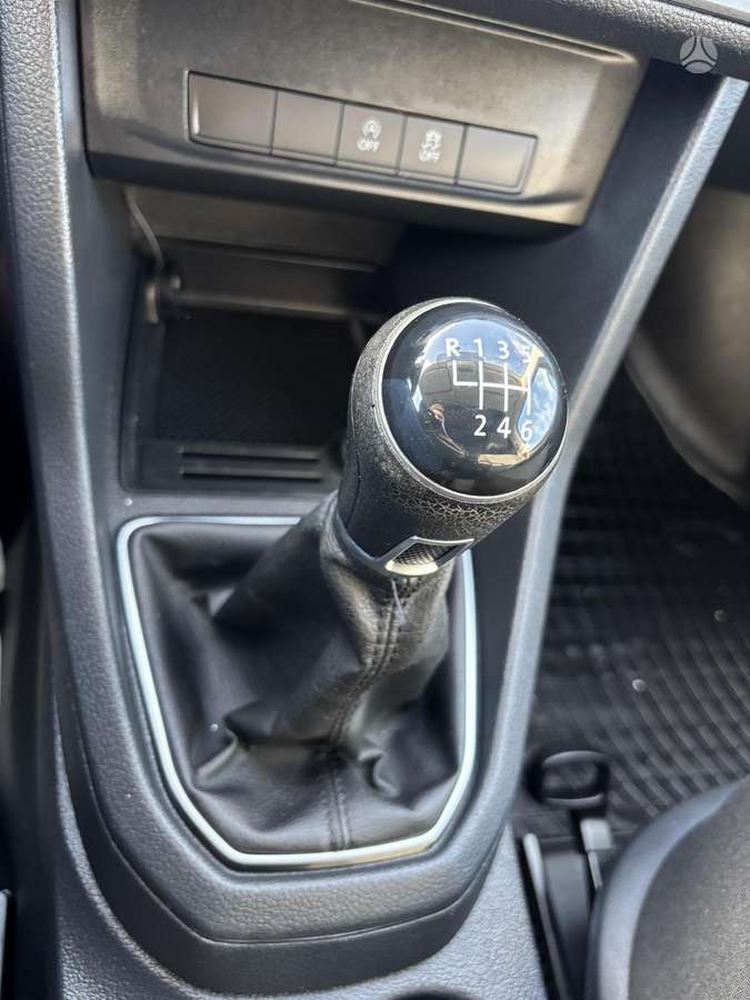 Volkswagen Caddy - 12