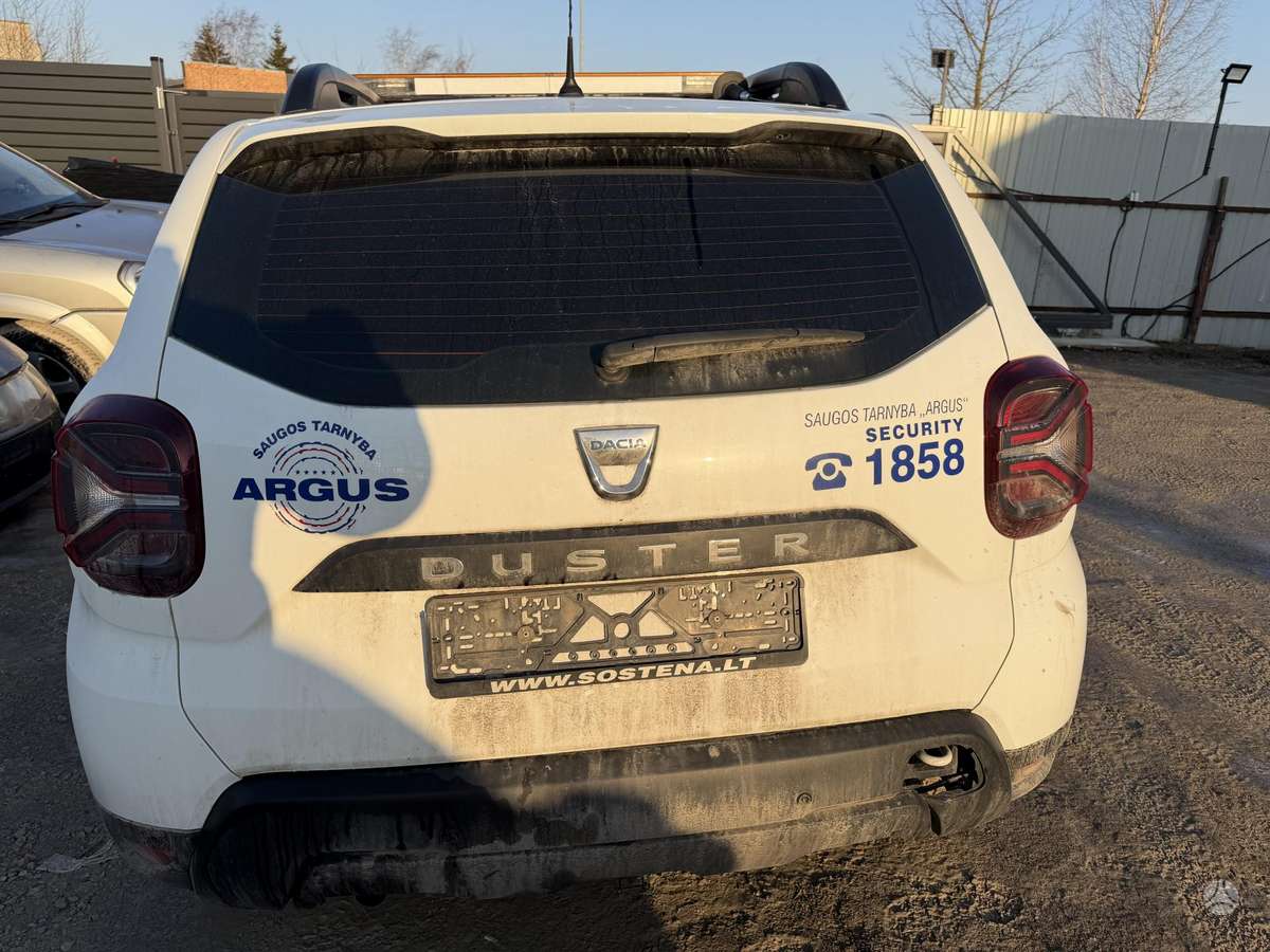 Dacia Duster body parts
