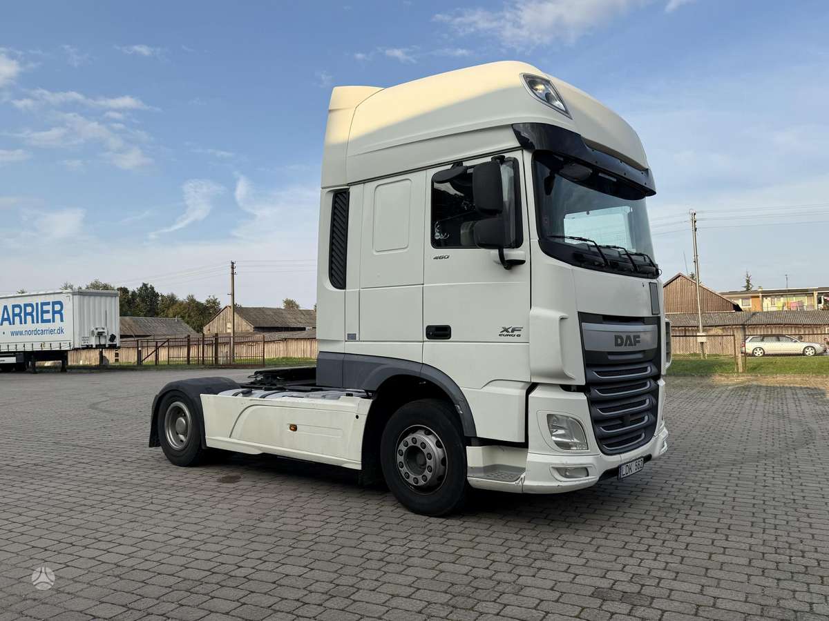 DAF XF106, double sleeper