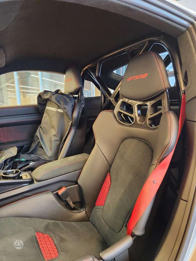 Porsche 911 - 10
