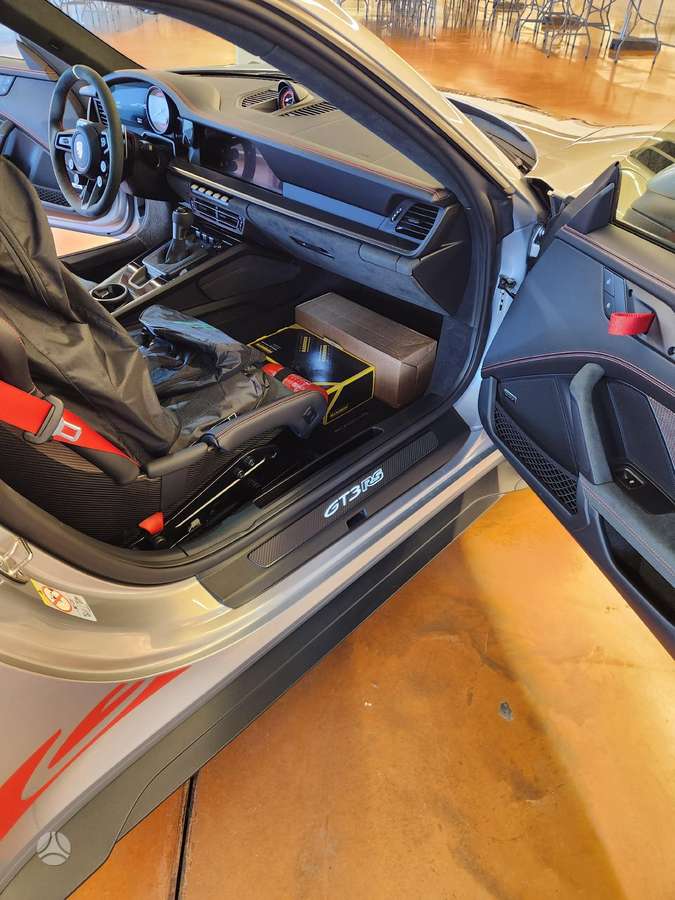 Porsche 911 - 11