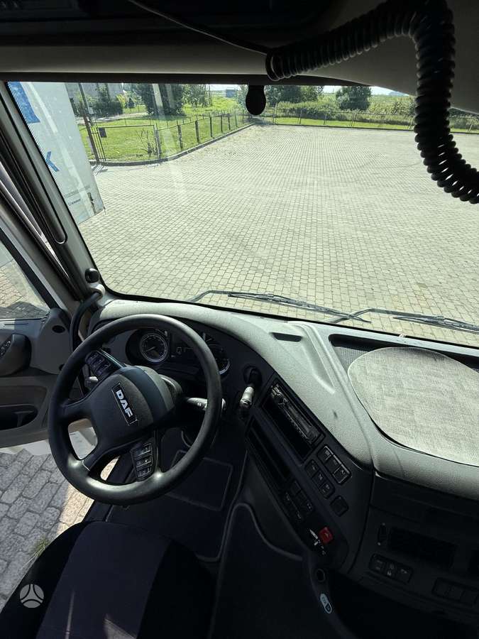 DAF XF106, double sleeper