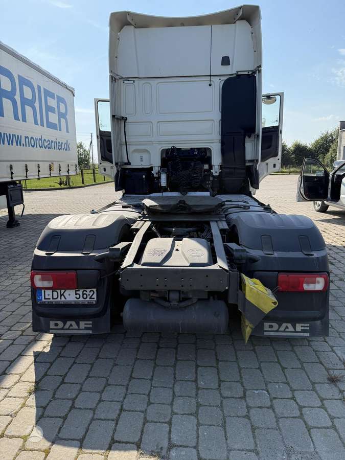 DAF XF106, 2 спальных места