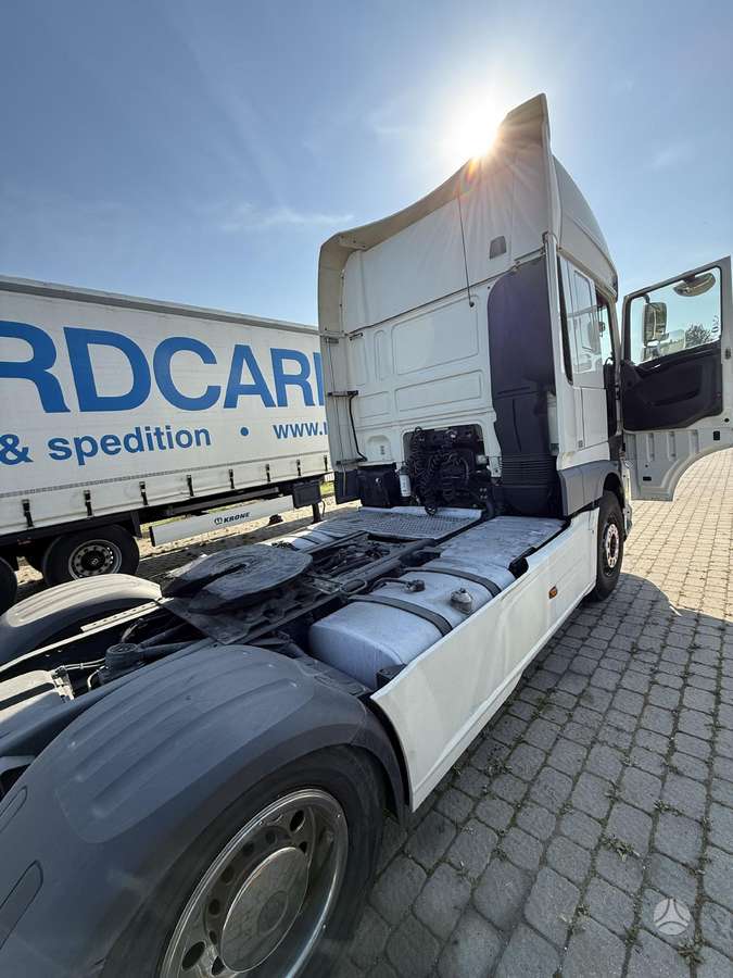 DAF XF106, double sleeper