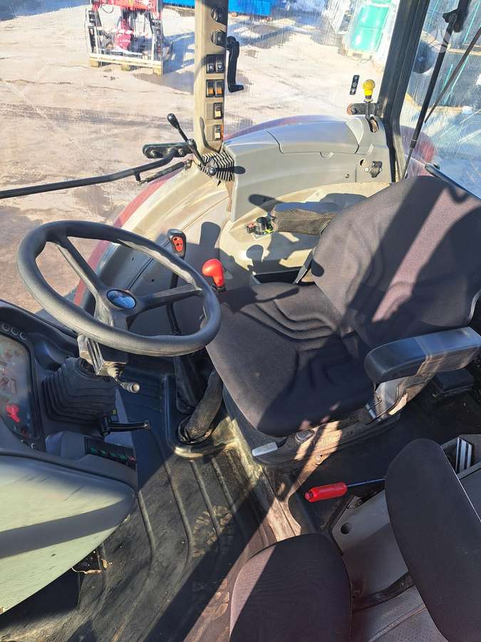 Zetor Forterra 135, traktoriai