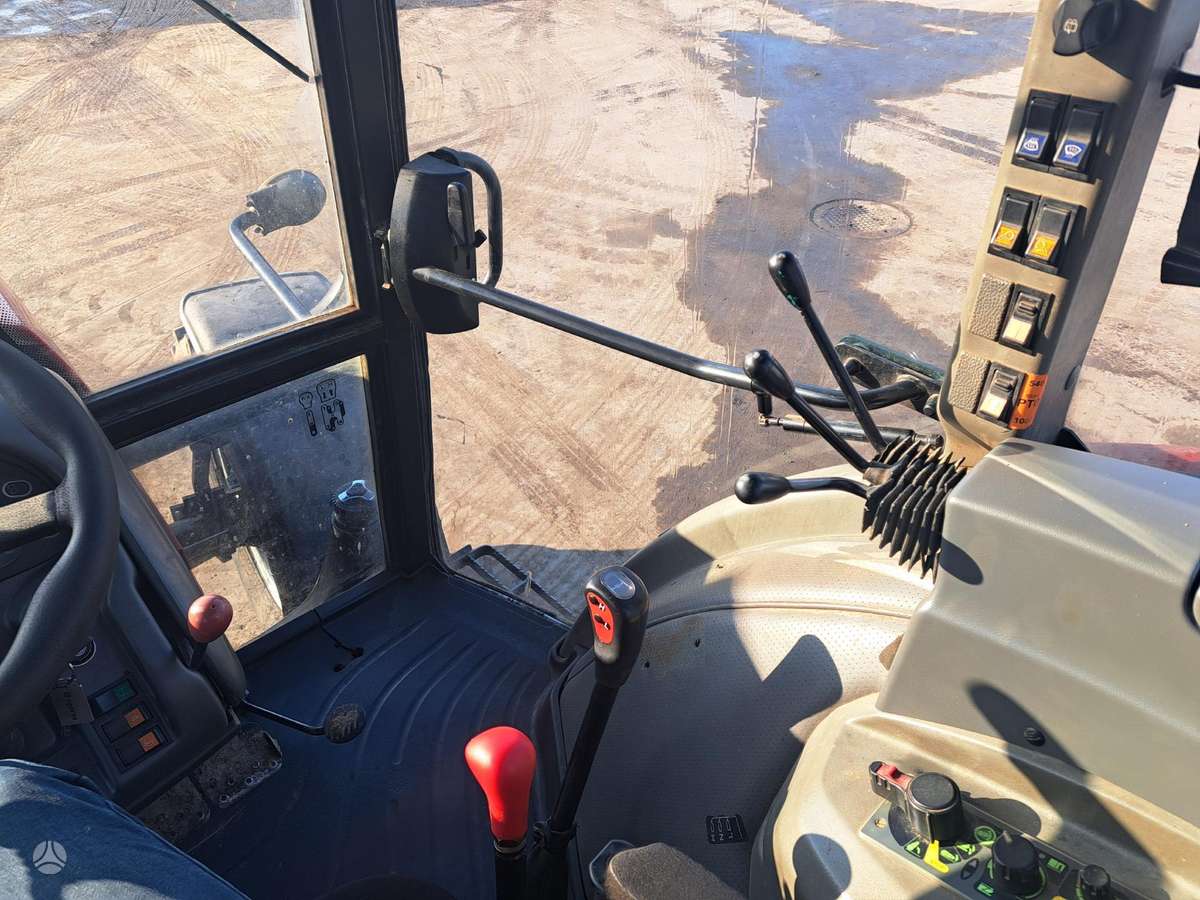 Zetor Forterra 135, traktoriai