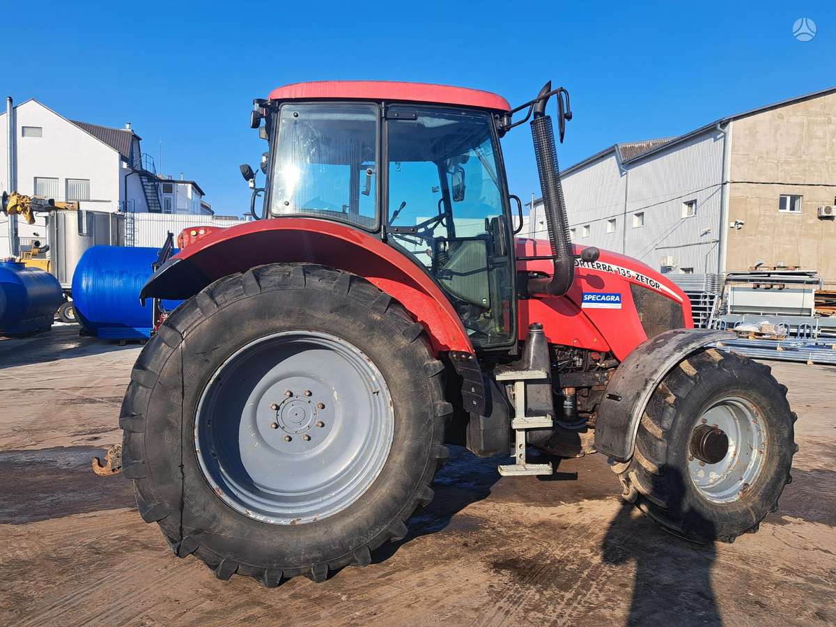 Zetor Forterra 135, traktoriai