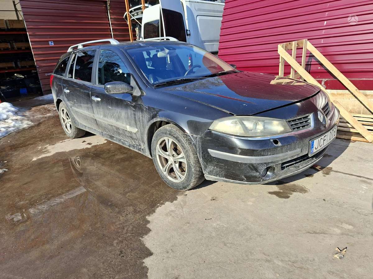 Renault Laguna по частям