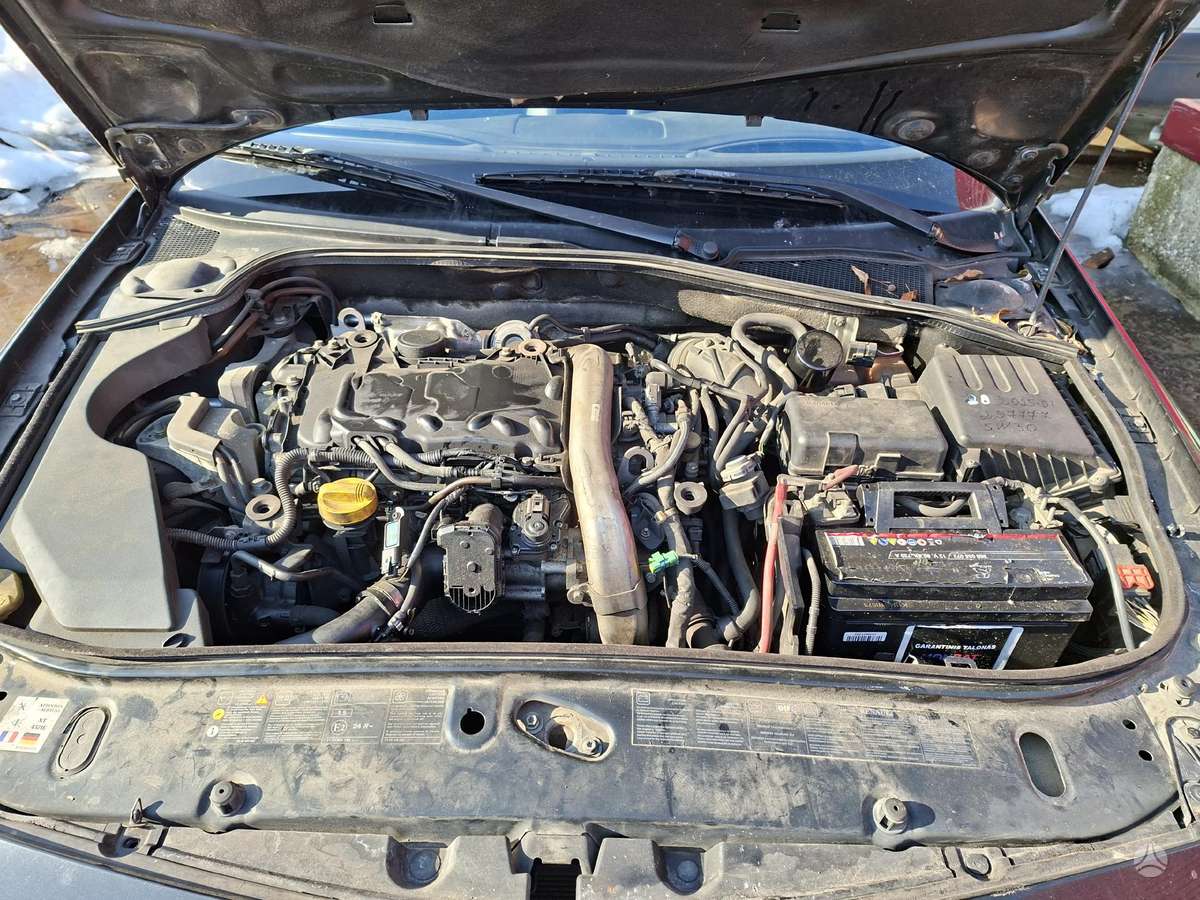 Renault Laguna for parts