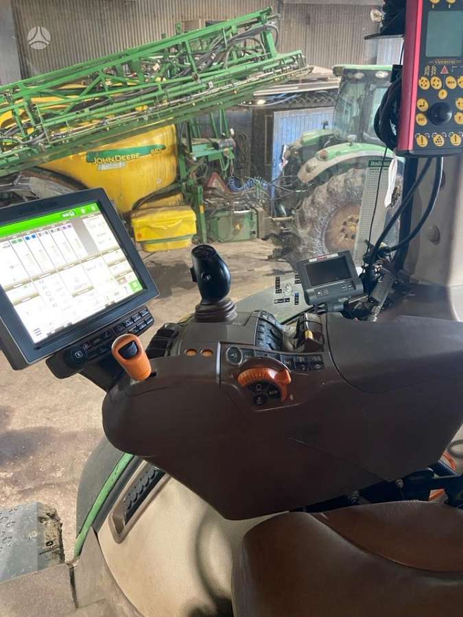 John Deere 8345R, тракторы