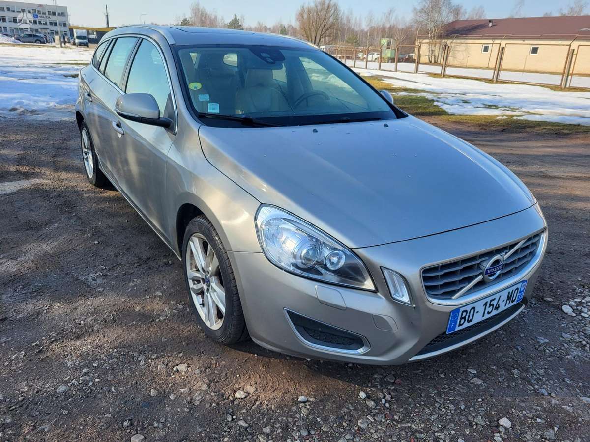 Volvo V60, 2.0 l., Универсал
