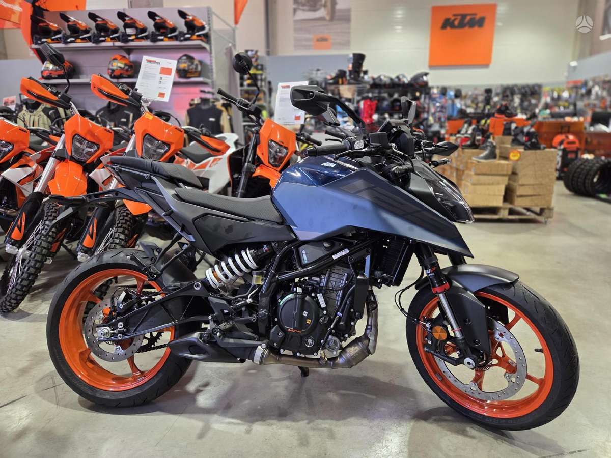 KTM Duke 125cc, street / classic
