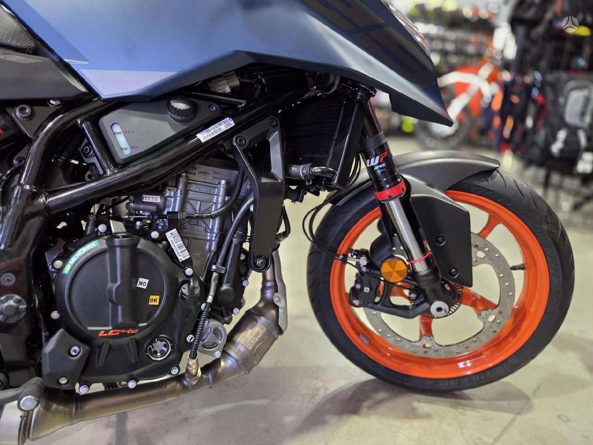 KTM Duke 125cc, street / classic