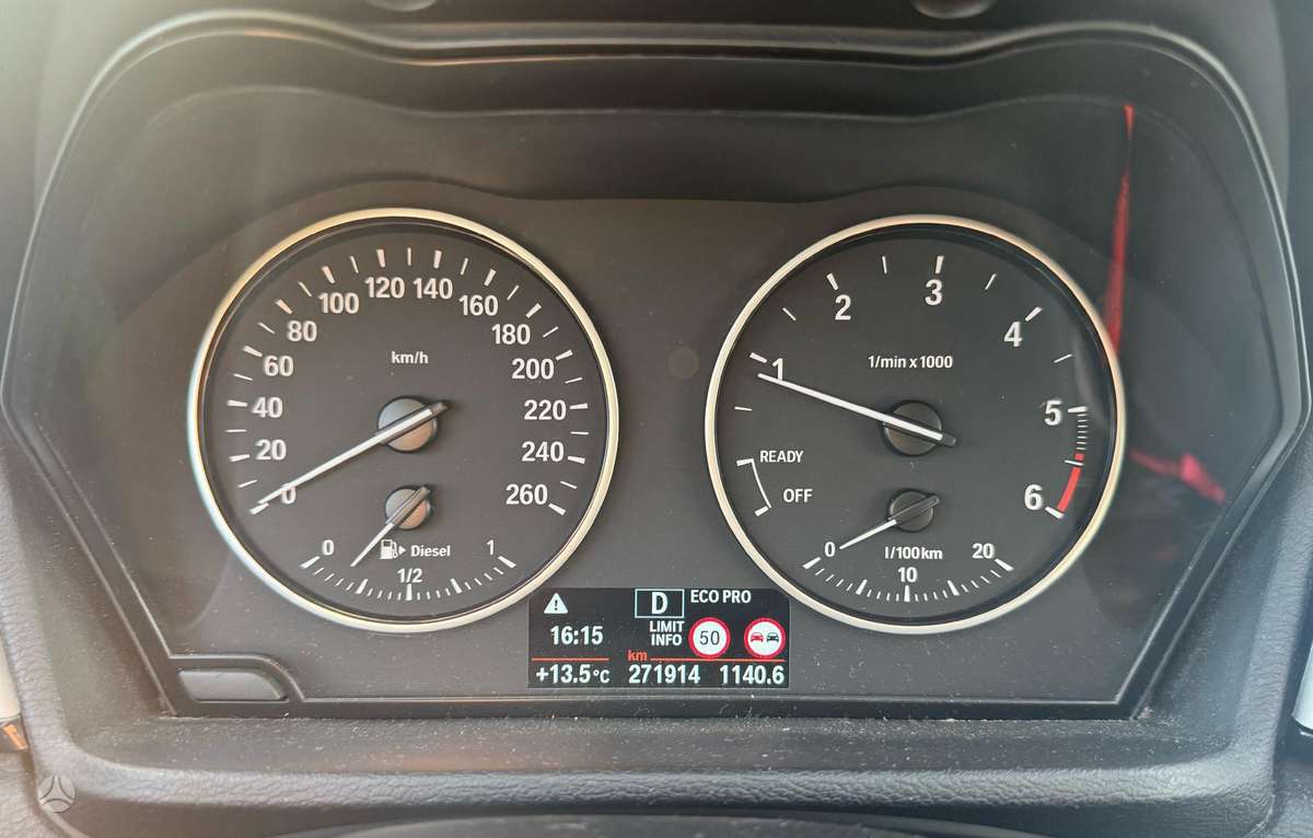 BMW X1, 2.0 l., off-road / crossover