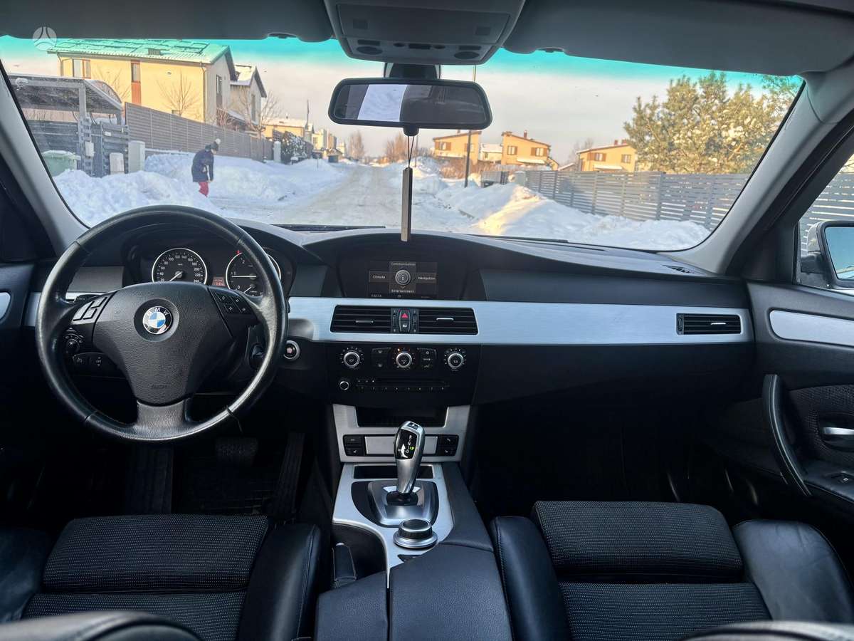 BMW 520, 2.0 l., Универсал