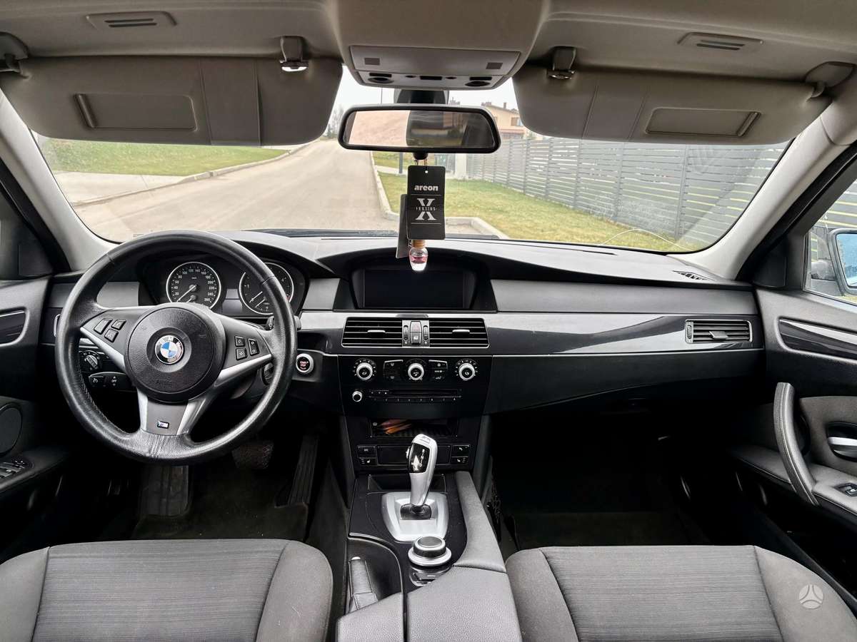 BMW 520, 2.0 l., universalas