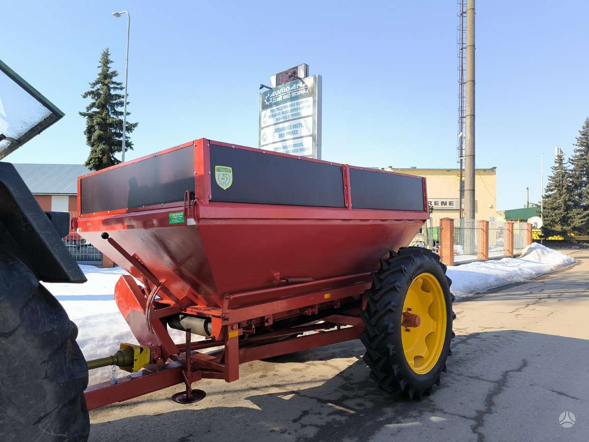 Bredal B50, spreaders