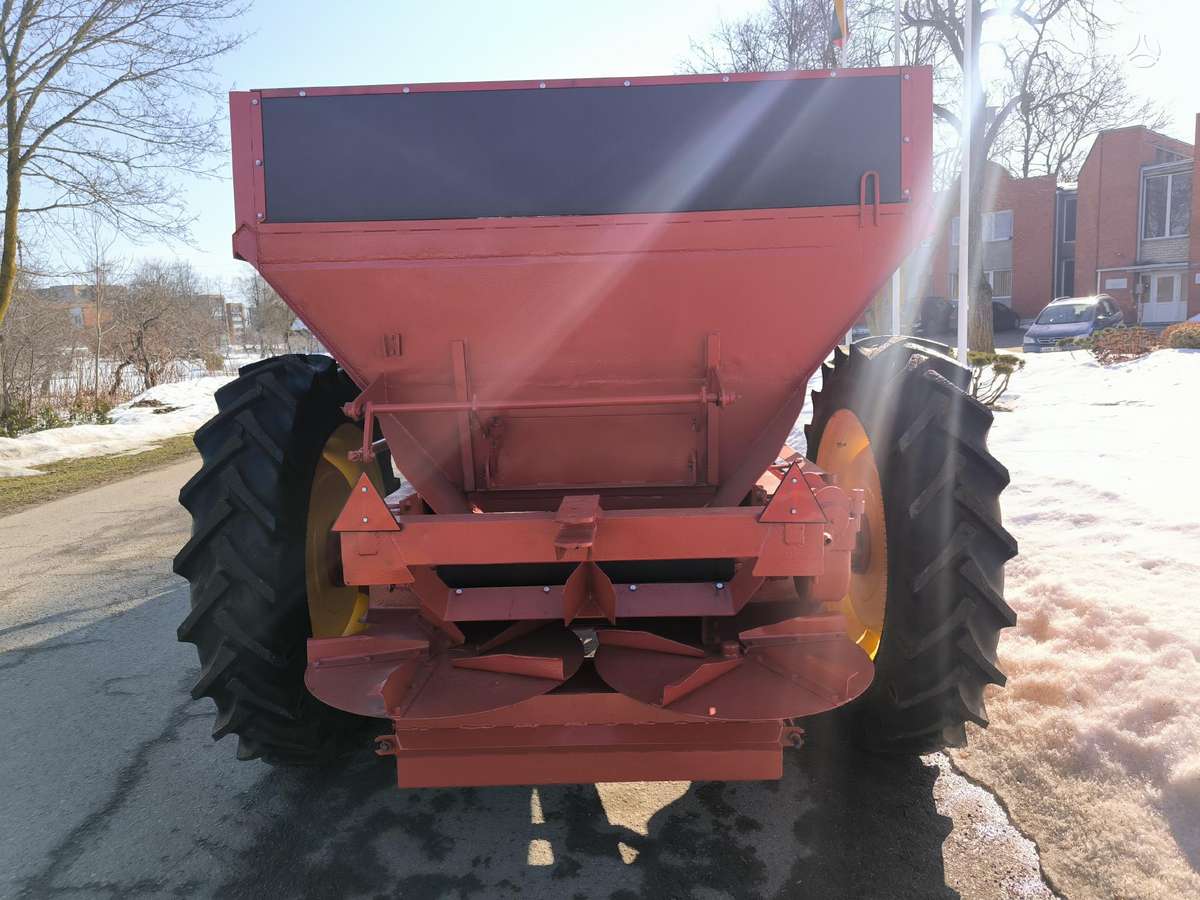 Bredal B50, barstytuvai
