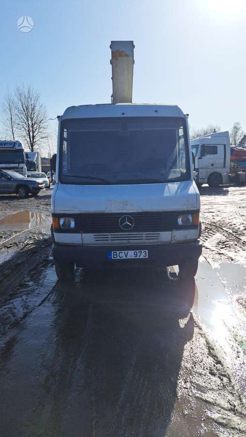Mercedes-Benz 809, trucks