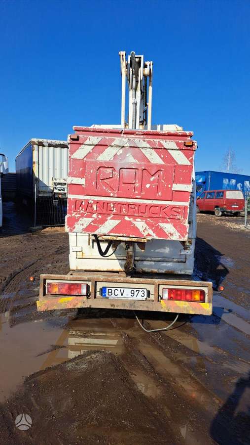 Mercedes-Benz 809, trucks