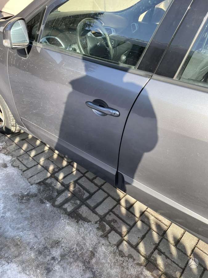 Renault Grand Scenic - 9