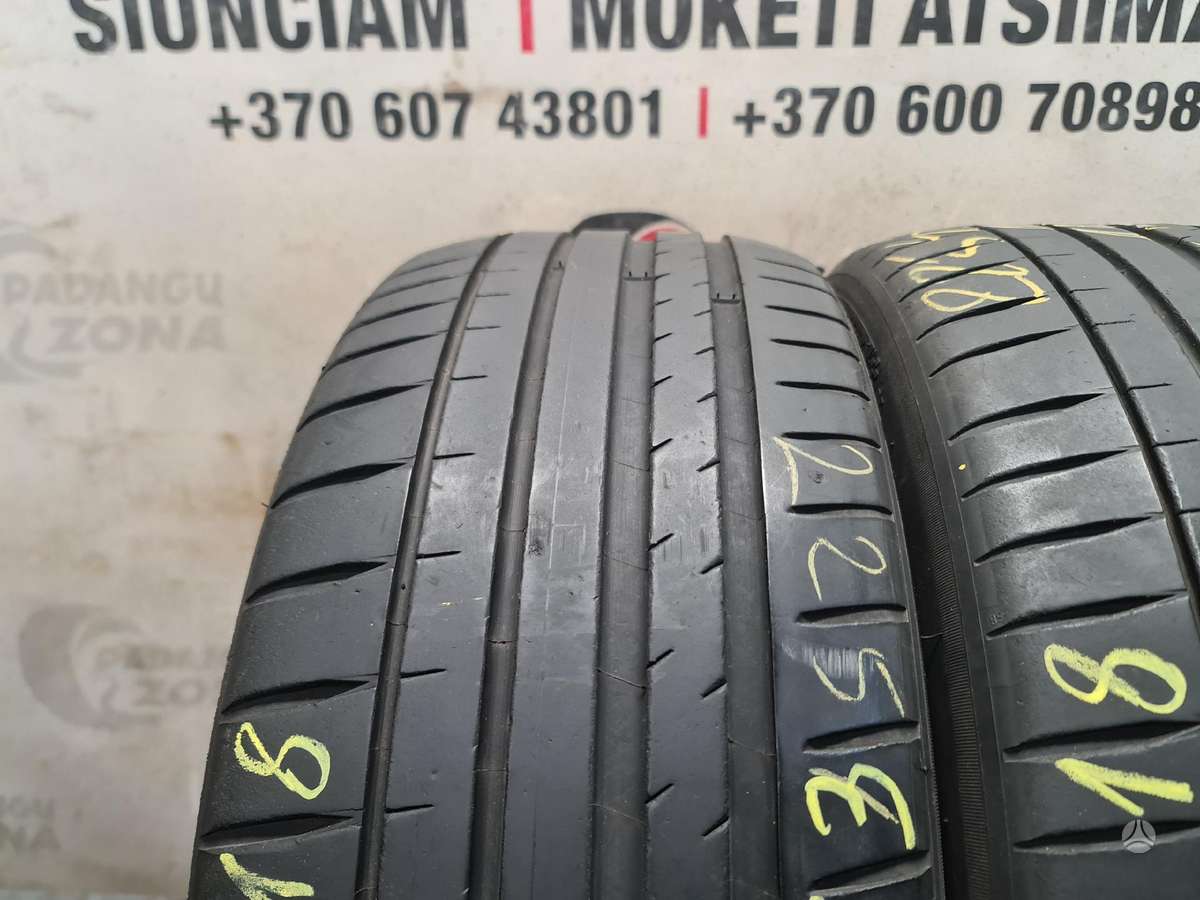 Michelin Pilot Sport 4, summer 225/45 R18