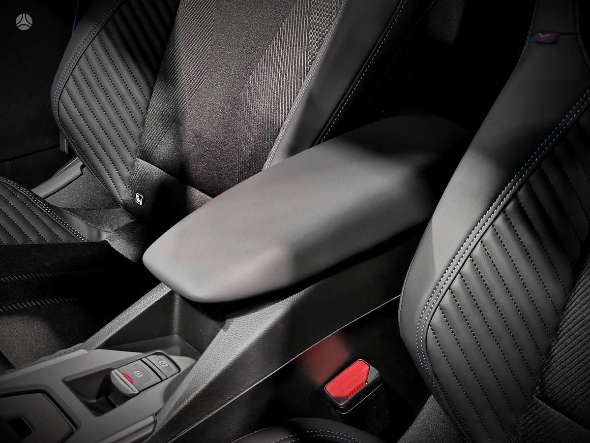 Renault Clio, 1.8 l., hatchback